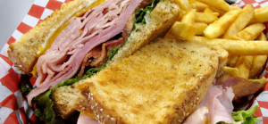 Sandwich-Club-Sandwich-1-crop