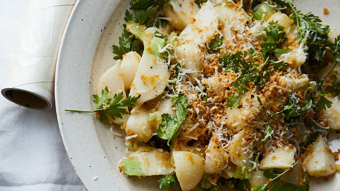turnips-with-garlicky-breadcrumbs-and-parmesan